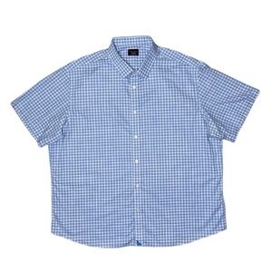 Untuckit shirt